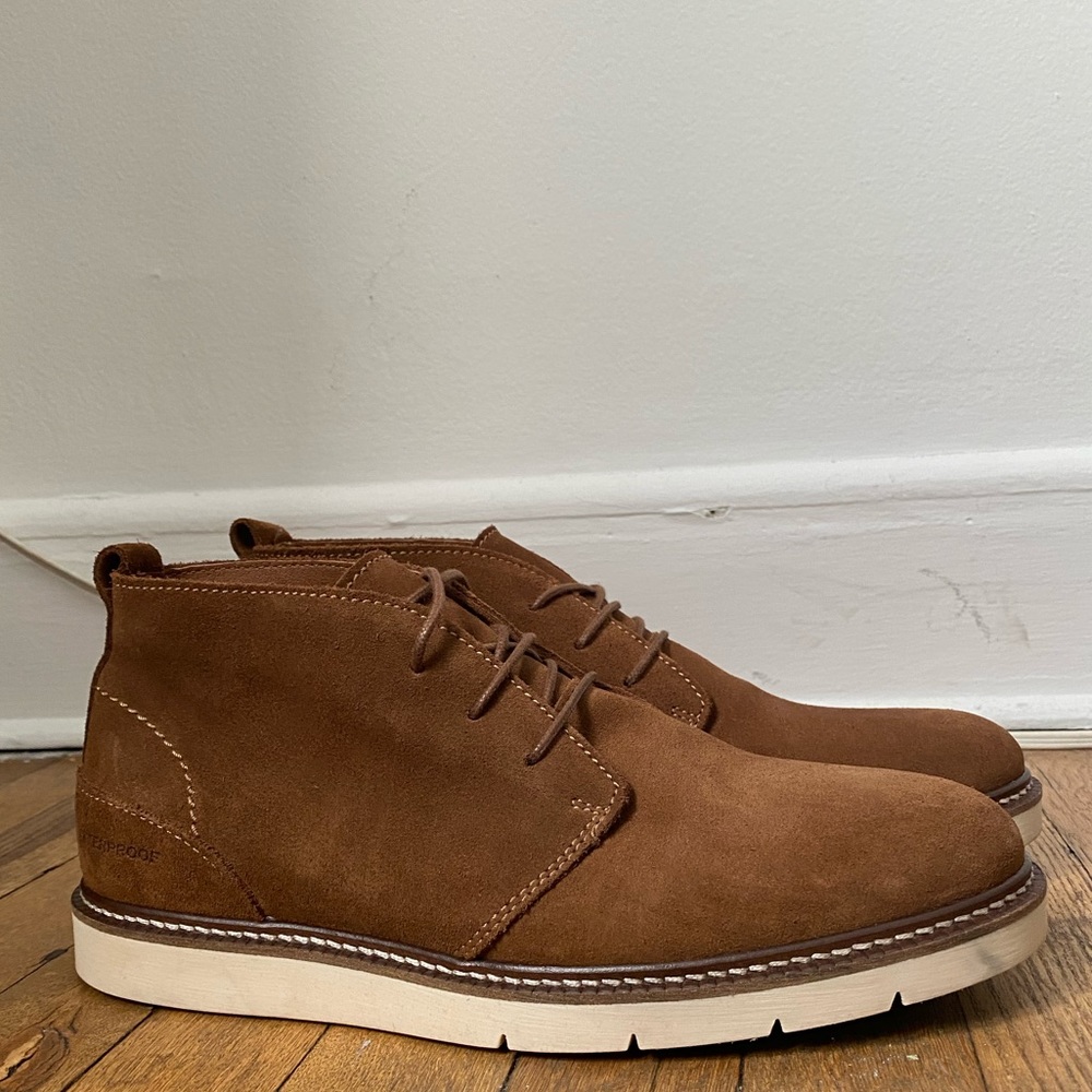 Men’s Supply Lab Chukka Brown Suede Boot Size 9 US